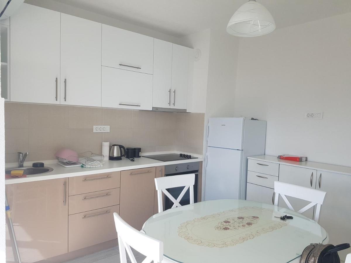 Apartamento Petra Bijela Exterior foto